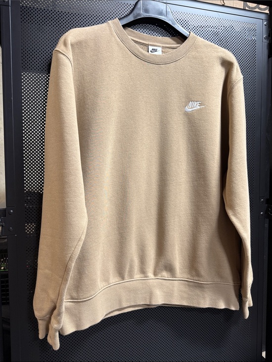 Nike Other - Nike Men’s Crewneck Sweatshirt - Tan